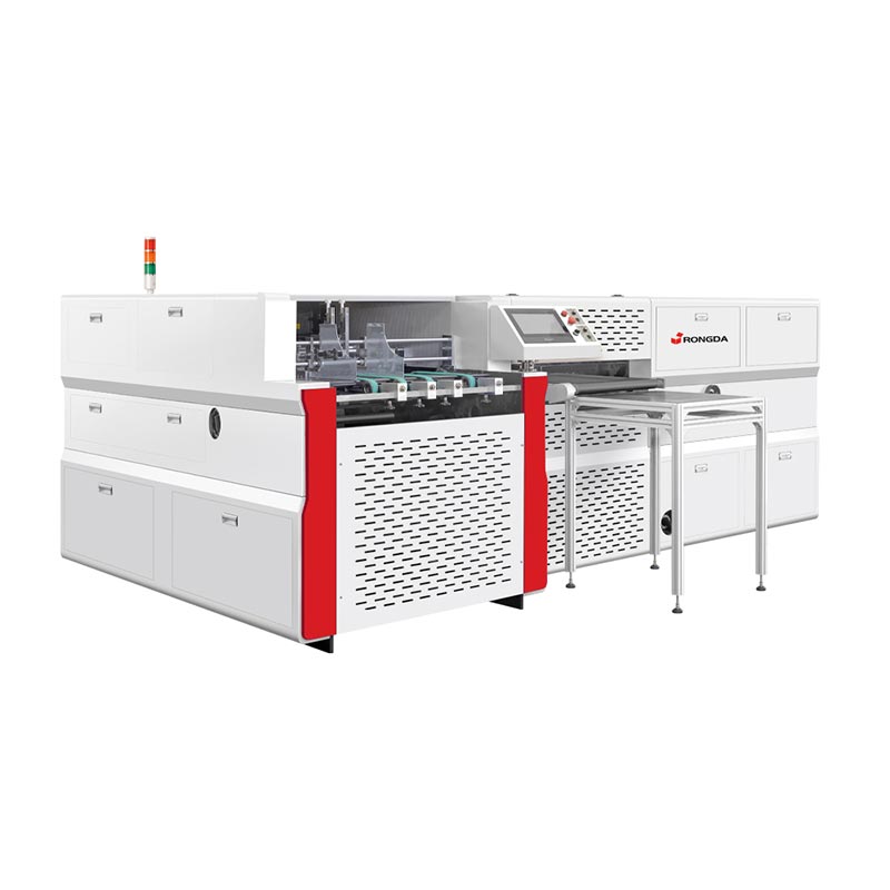 Automaatne kartongi soonimismasin